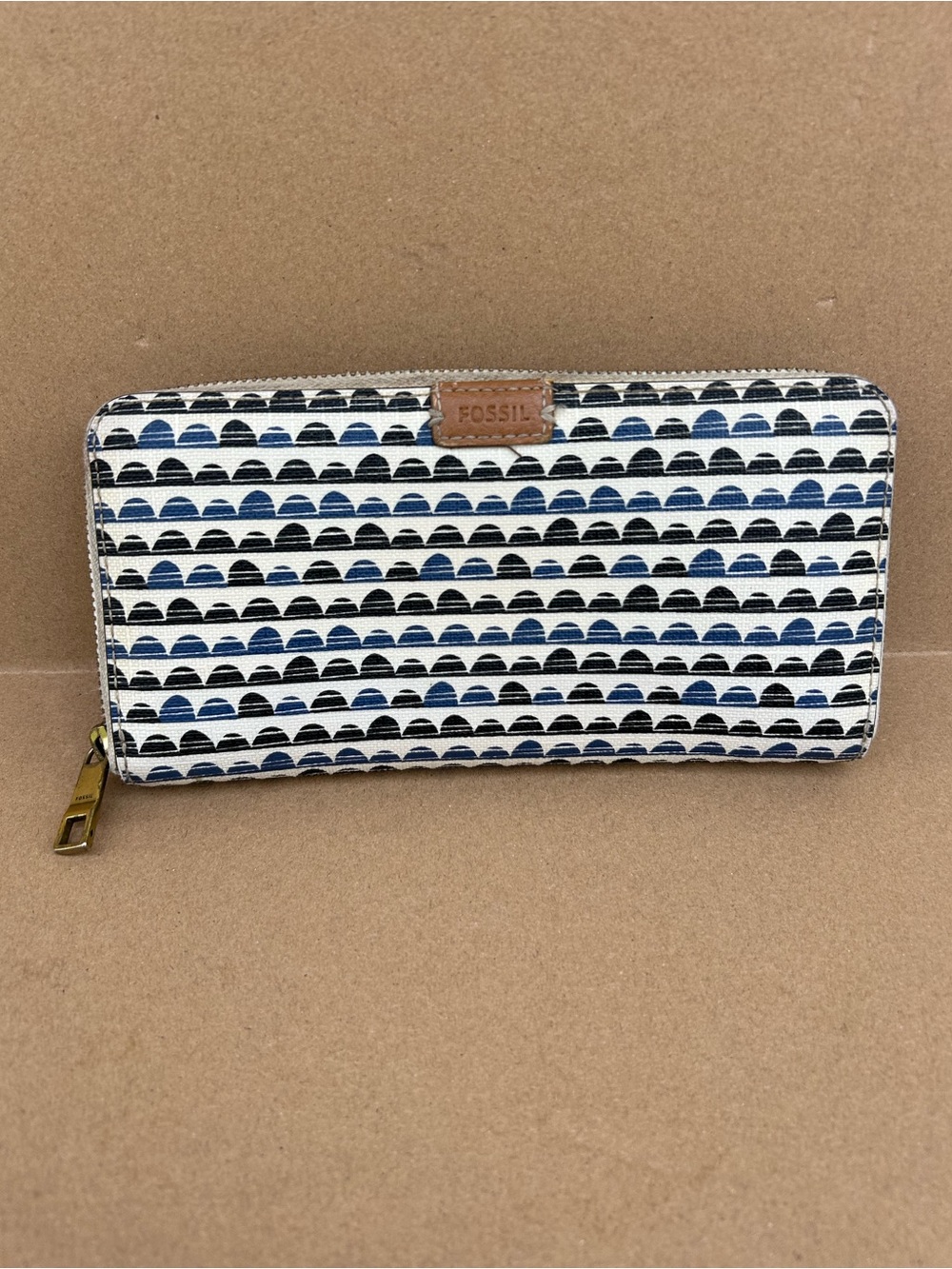 Fossil Emma RFID Zip Around Wallet Medium White Blue Phone
